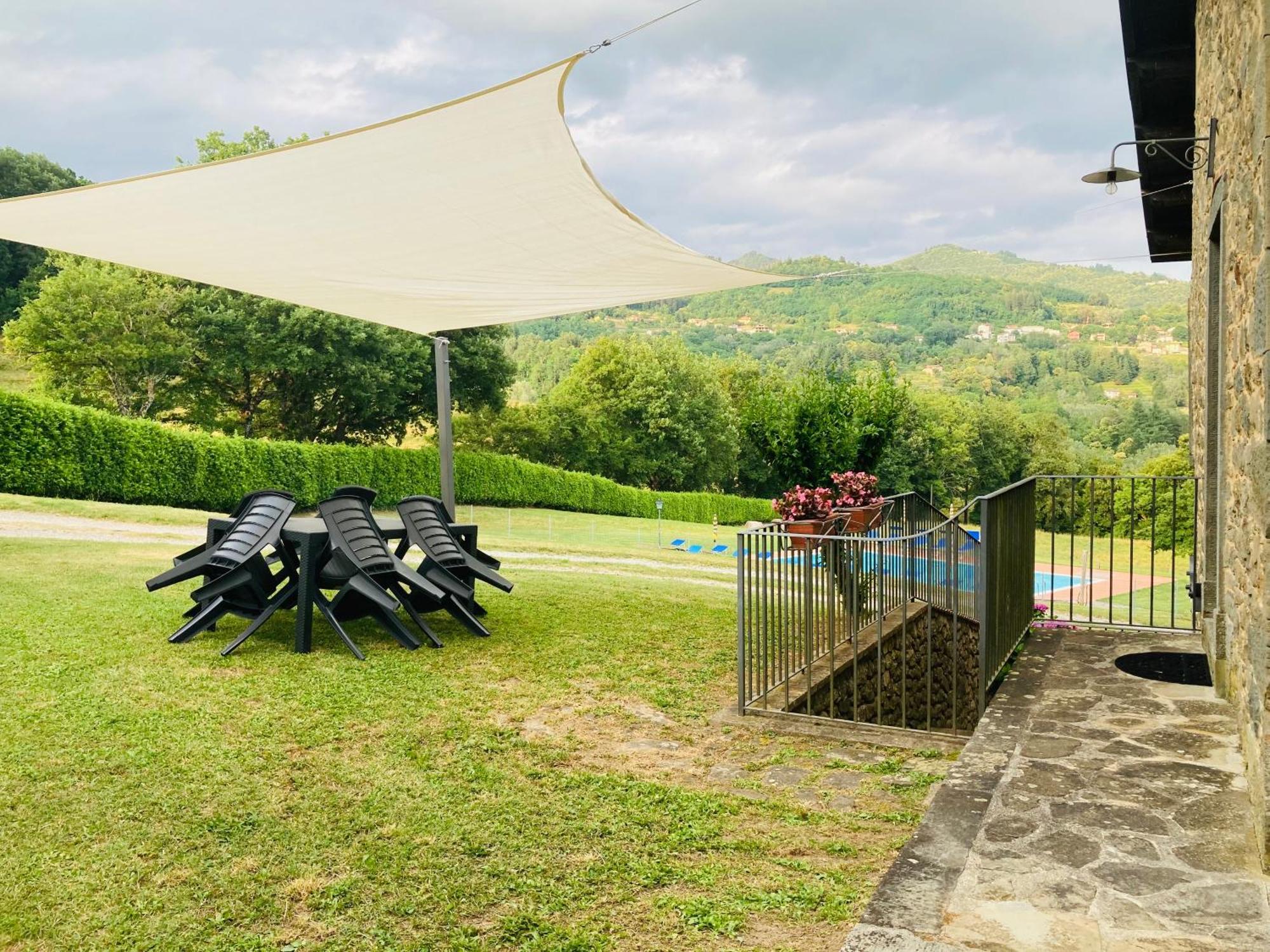 Agriturismo Tramonti Castiglione di Garfagnana Luaran gambar